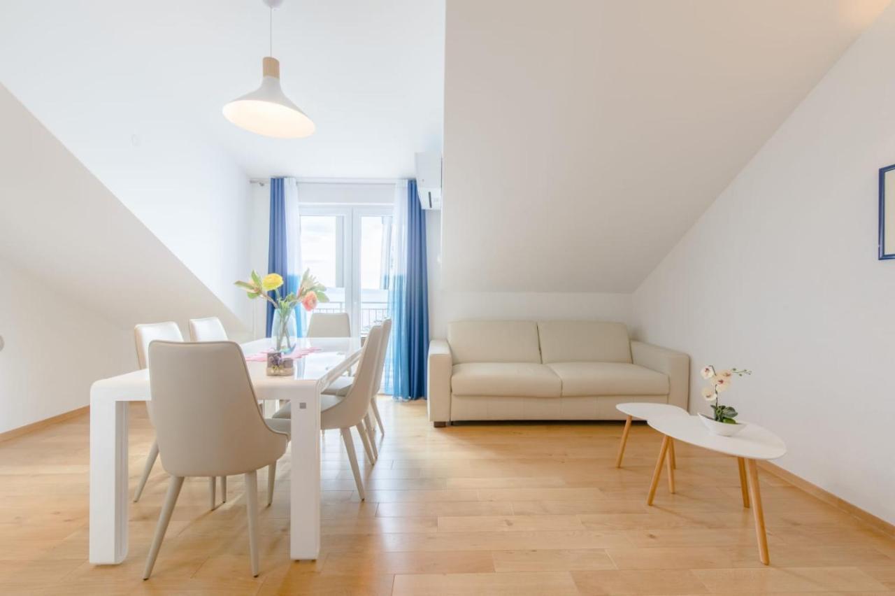 Apartmani Krilo Podstrana Eksteriør billede
