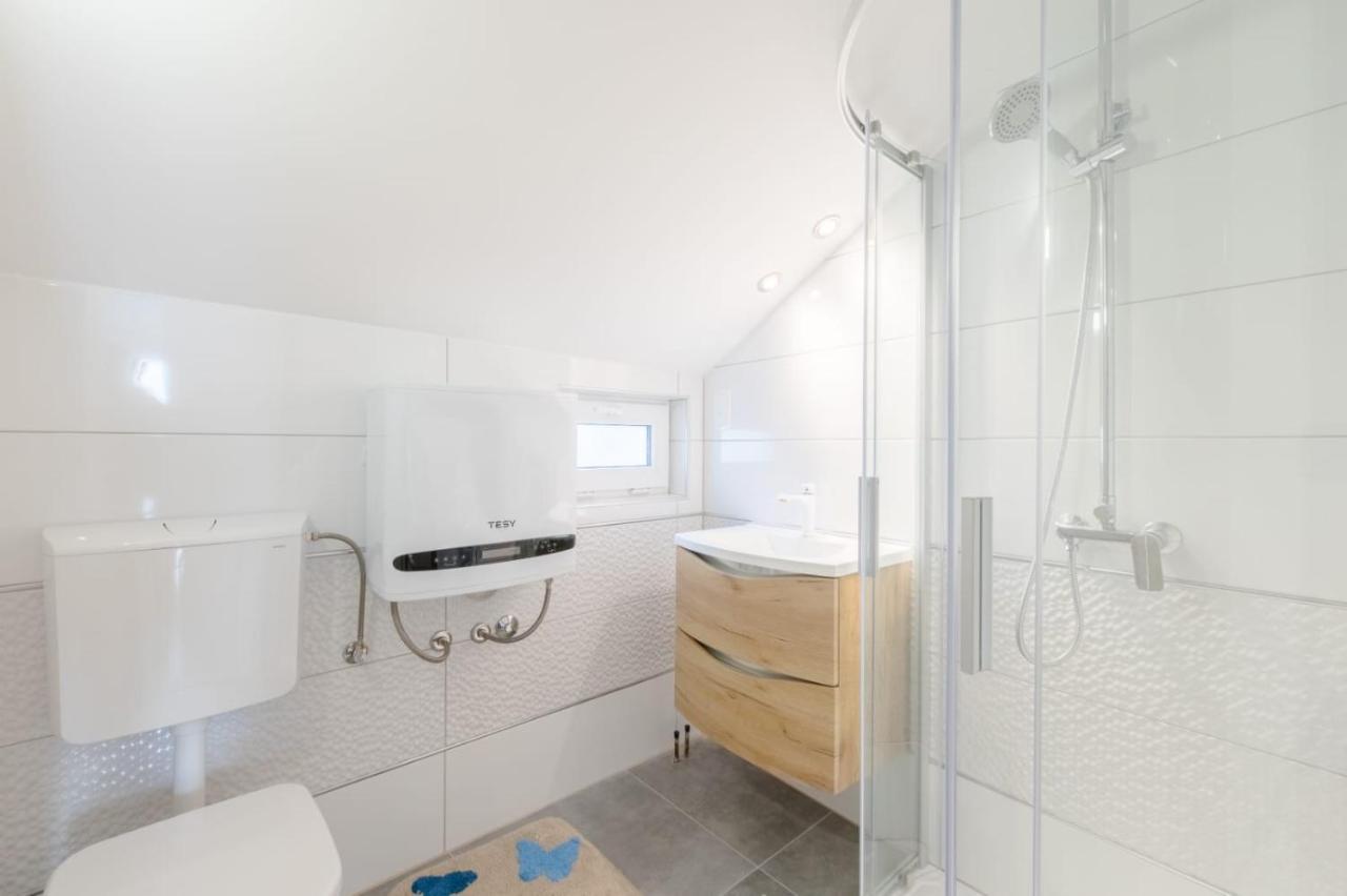Apartmani Krilo Podstrana Eksteriør billede